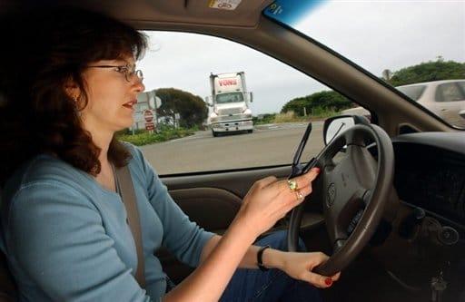 Truck drivers who text face greater risk of causing crashes