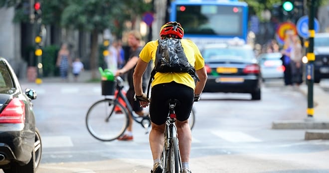 How to avoid accidents when transporting a bicycle on a bus