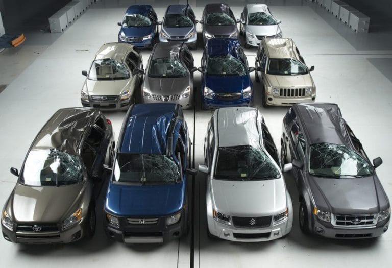 Testing demonstrates how well car roofs withstand rollovers