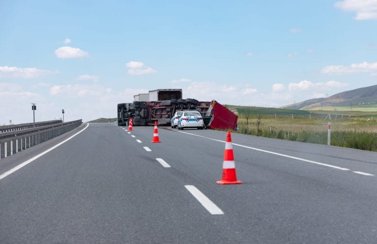 Truck Accidents Because Of Distracted Drivers